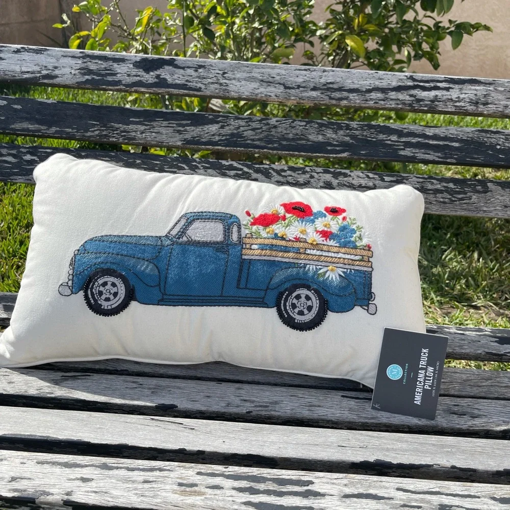 MARTHA STEWART AMERICAN TRUCK DECORATIVE PILLOW embroidered Rectangle new